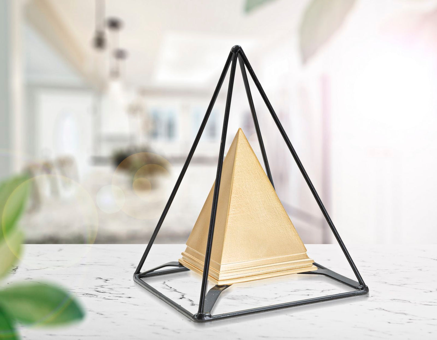PIRAMIDE OR C/FERRO CM 15X15X21