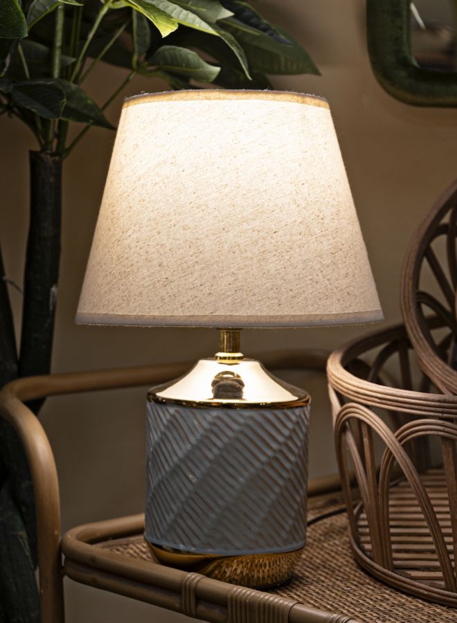 LAMPADA DA TAVOLO LE CAP CM ? 25X40