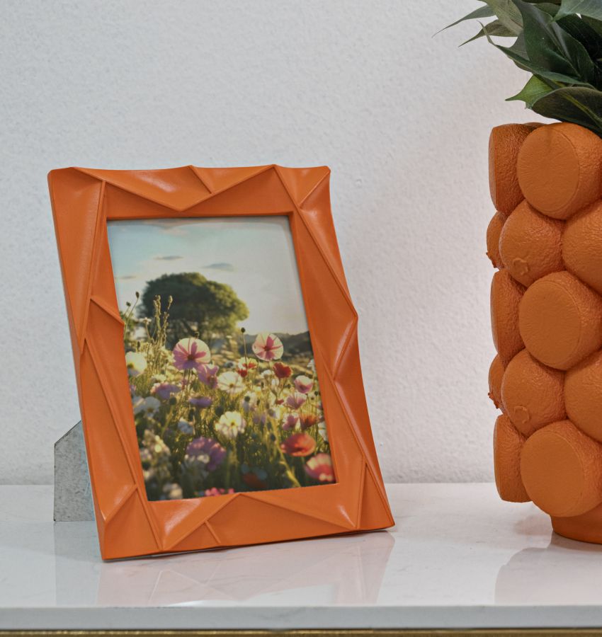 CORNICHE ORANGE CM 20,8X2X26 (MISURA INTERNA CM 15X20)