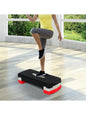 Stepper aerobic fitness hauteur reglable 2 niveaux surface antiderapante plastique 68 x 29 x 15 cm rouge noir et gris