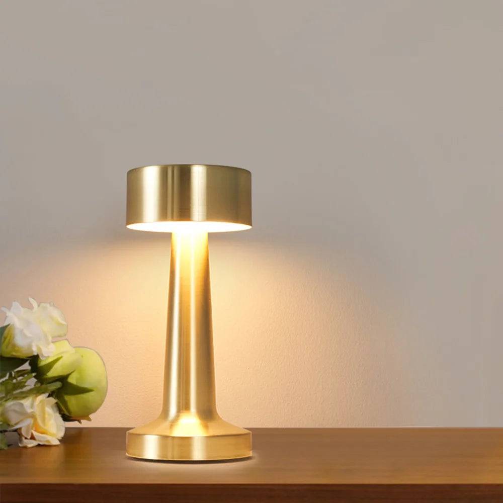 Lampe de Table rétro en métal tactile, décoration pour Bar, Table basse, Restaurant, bureau, veilleuse LED Rechargeable pour chambre à coucher
