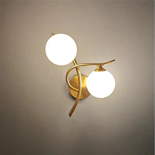 Lampes murales en fer modernes nordiques LED chambre lampe de lit apprentissage couloir salle appliques murales intérieures boule de verre décor luminaires G9