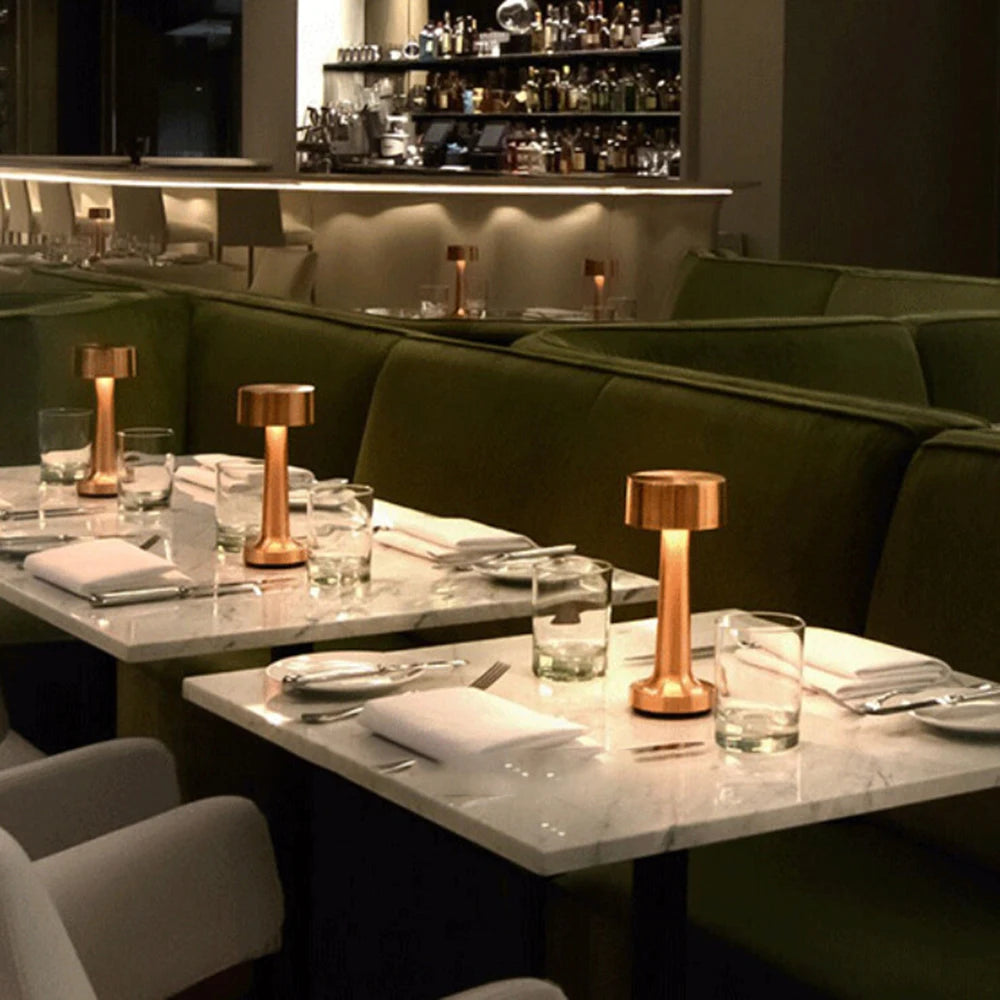 Lampe de Table rétro en métal tactile, décoration pour Bar, Table basse, Restaurant, bureau, veilleuse LED Rechargeable pour chambre à coucher