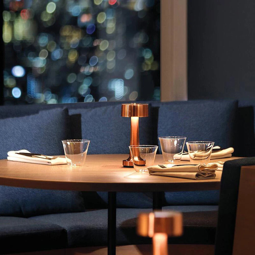 Lampe de Table rétro en métal tactile, décoration pour Bar, Table basse, Restaurant, bureau, veilleuse LED Rechargeable pour chambre à coucher