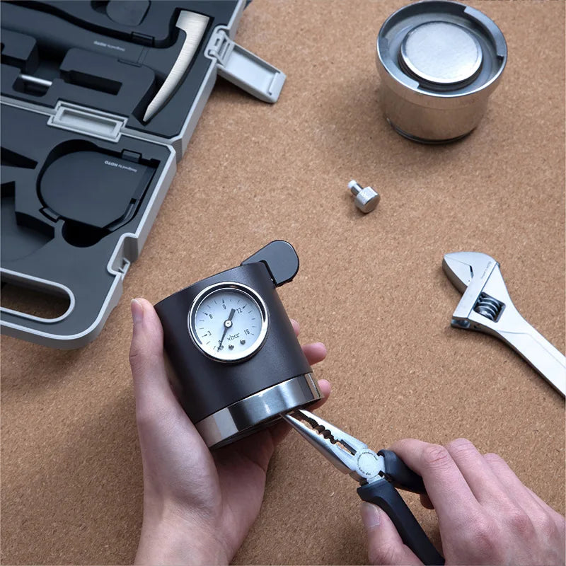 Tournevis sans fil pour la salle de bain, kit d'outils de bricolage, bo?te ¨¤ outils ¨¦lectrique pour l'entretien domestique, TO 3.6V